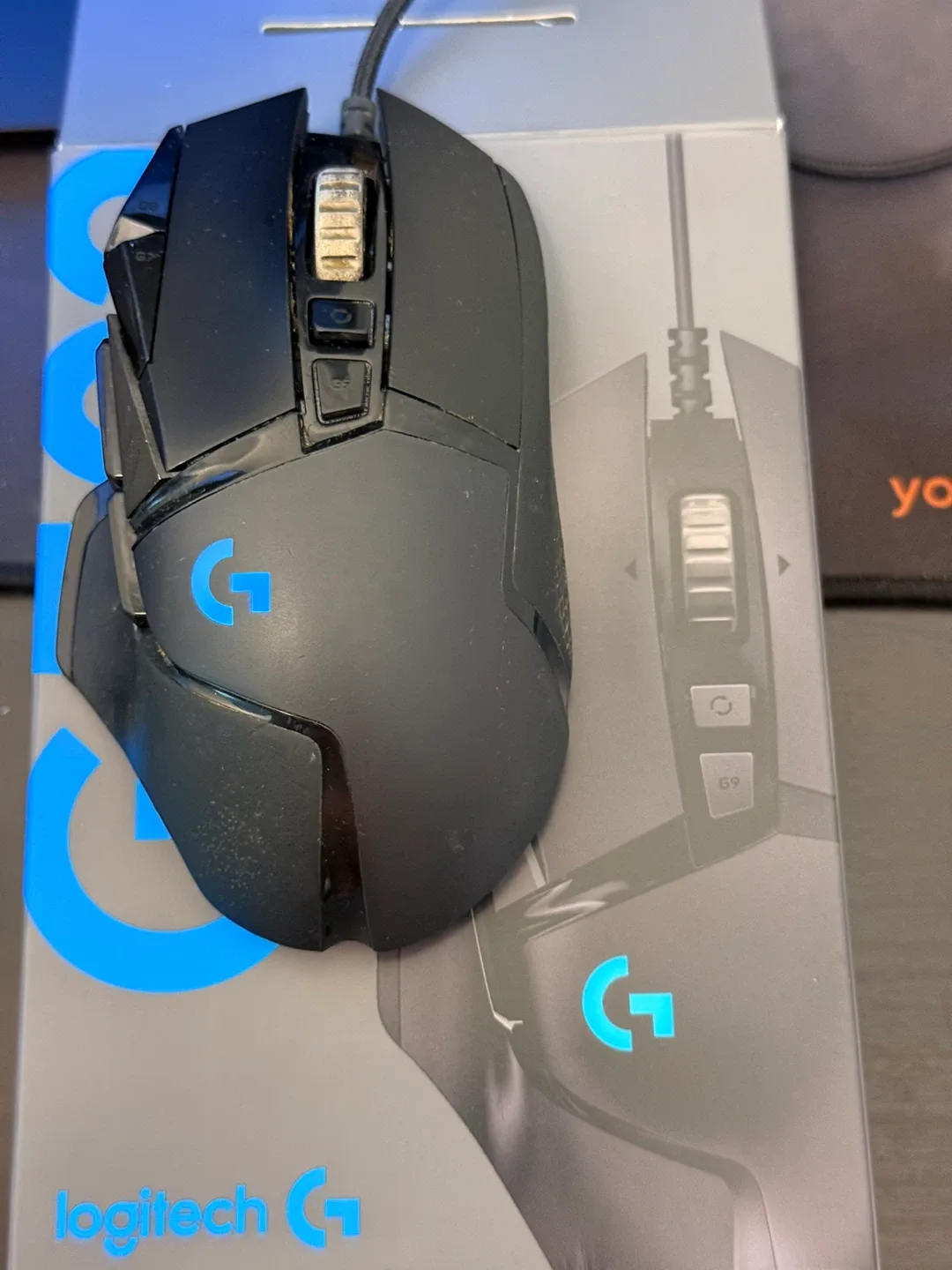 Used-Logitech G502 HERO Gaming Mouse with box