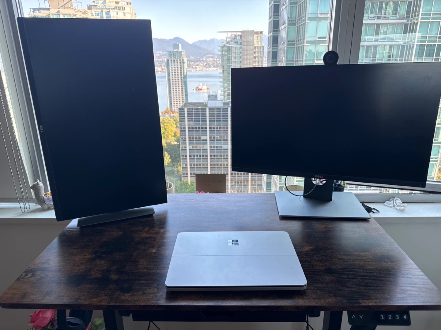 Adjustable 40-inch Standing Desk - Great Condition!
