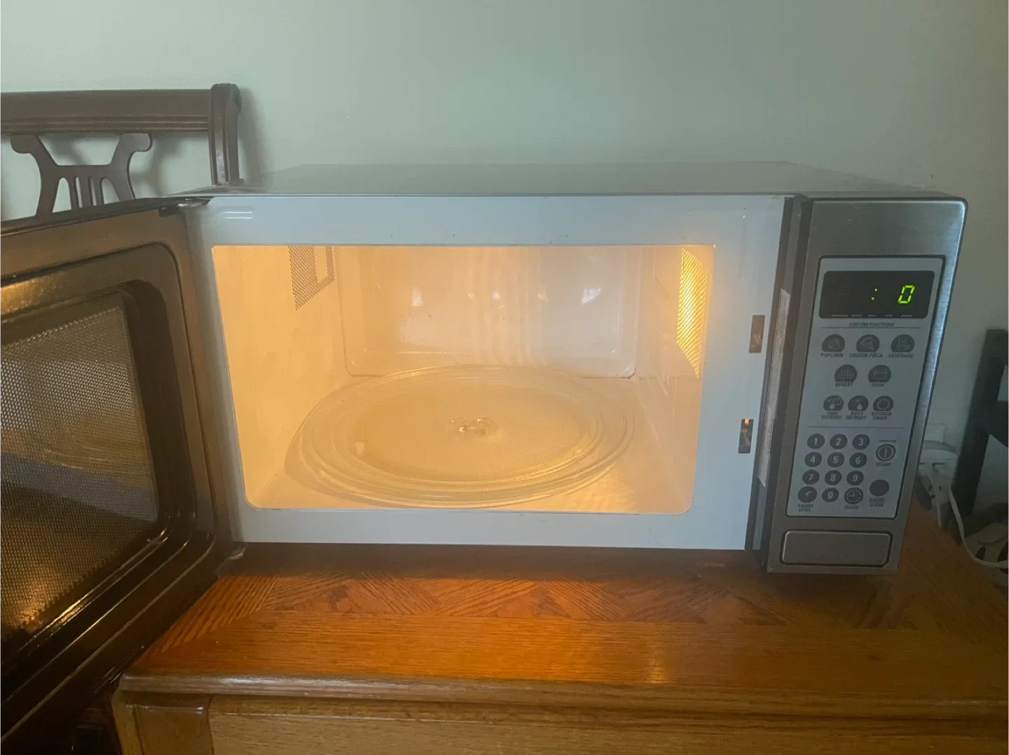 GE Stainless Steel Microwave image indicator(2)