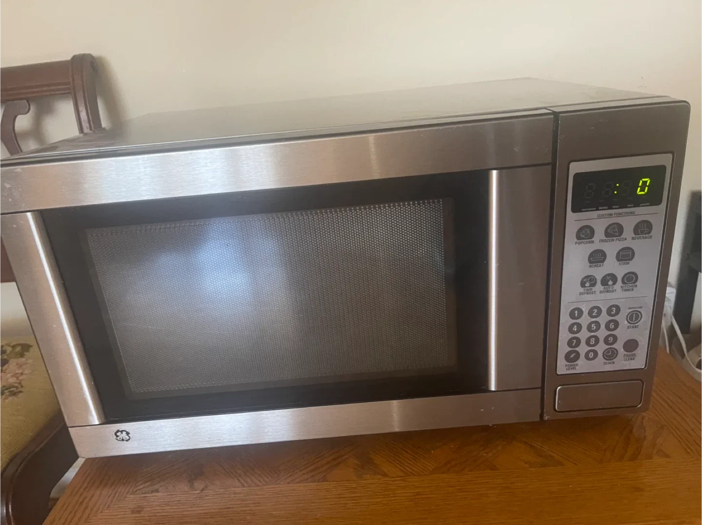 GE Stainless Steel Microwave image indicator(4)