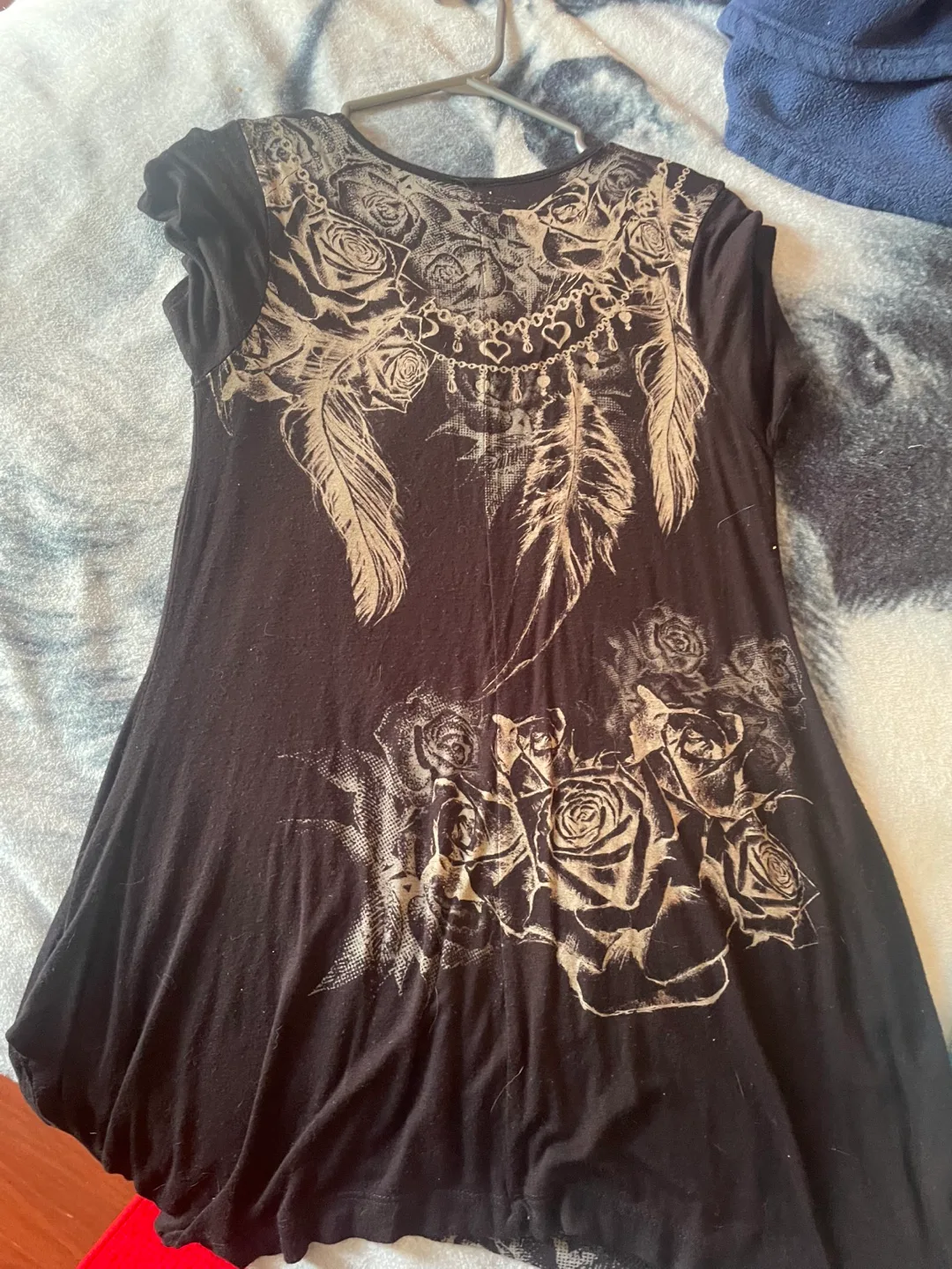 Black Tunic Top with Rose & Feather Design image indicator(7)