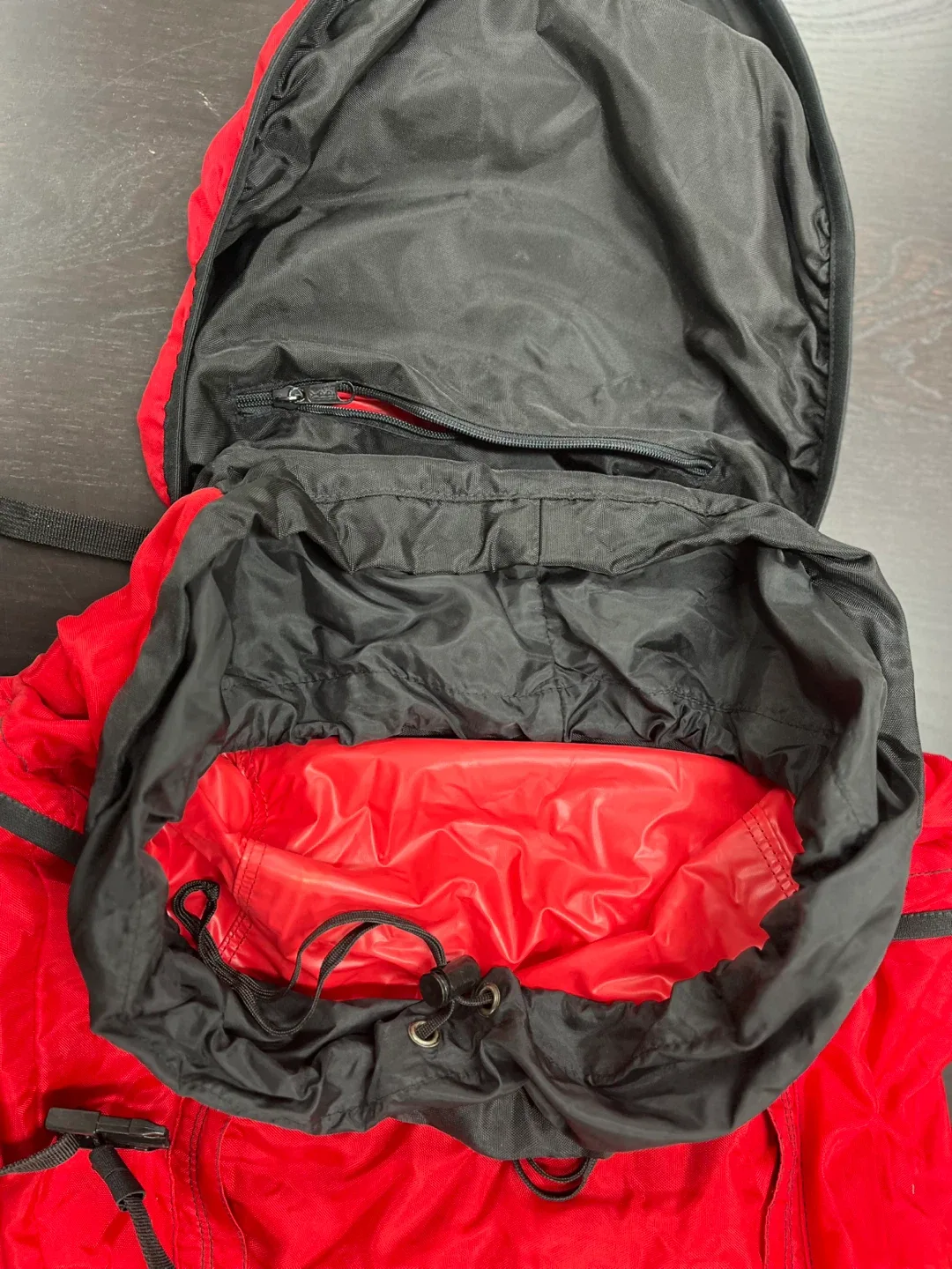 Very Light Weight Hiking Backpack image indicator(3)
