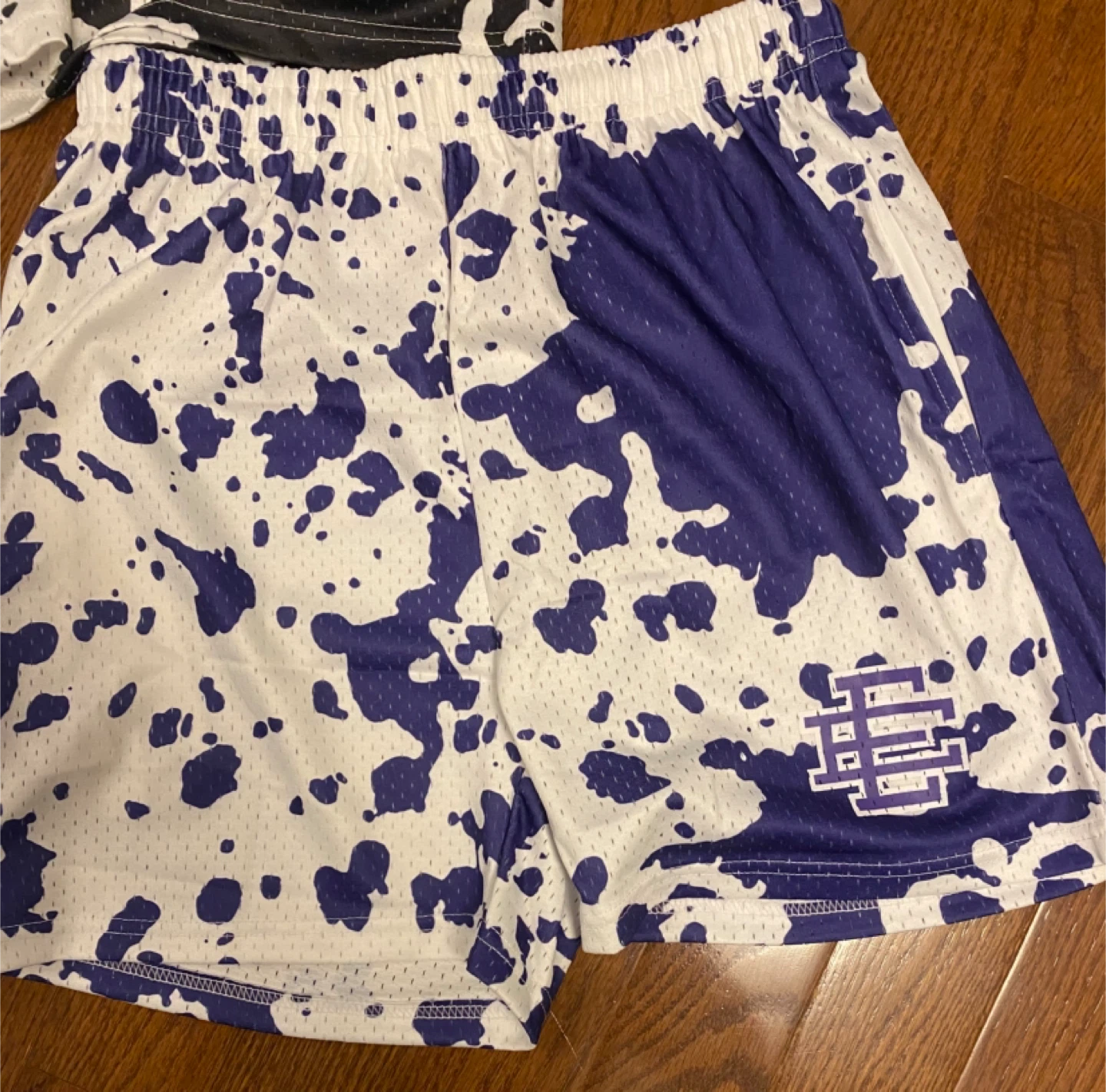 Erik Emmanuel Shorts - photo 2