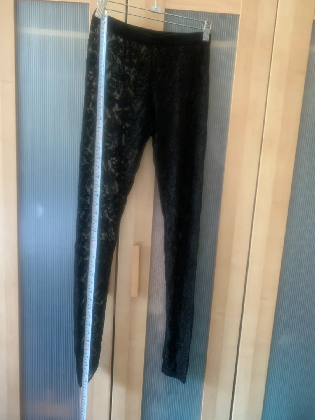 Black Lace Leggings NEW size S image indicator(2)