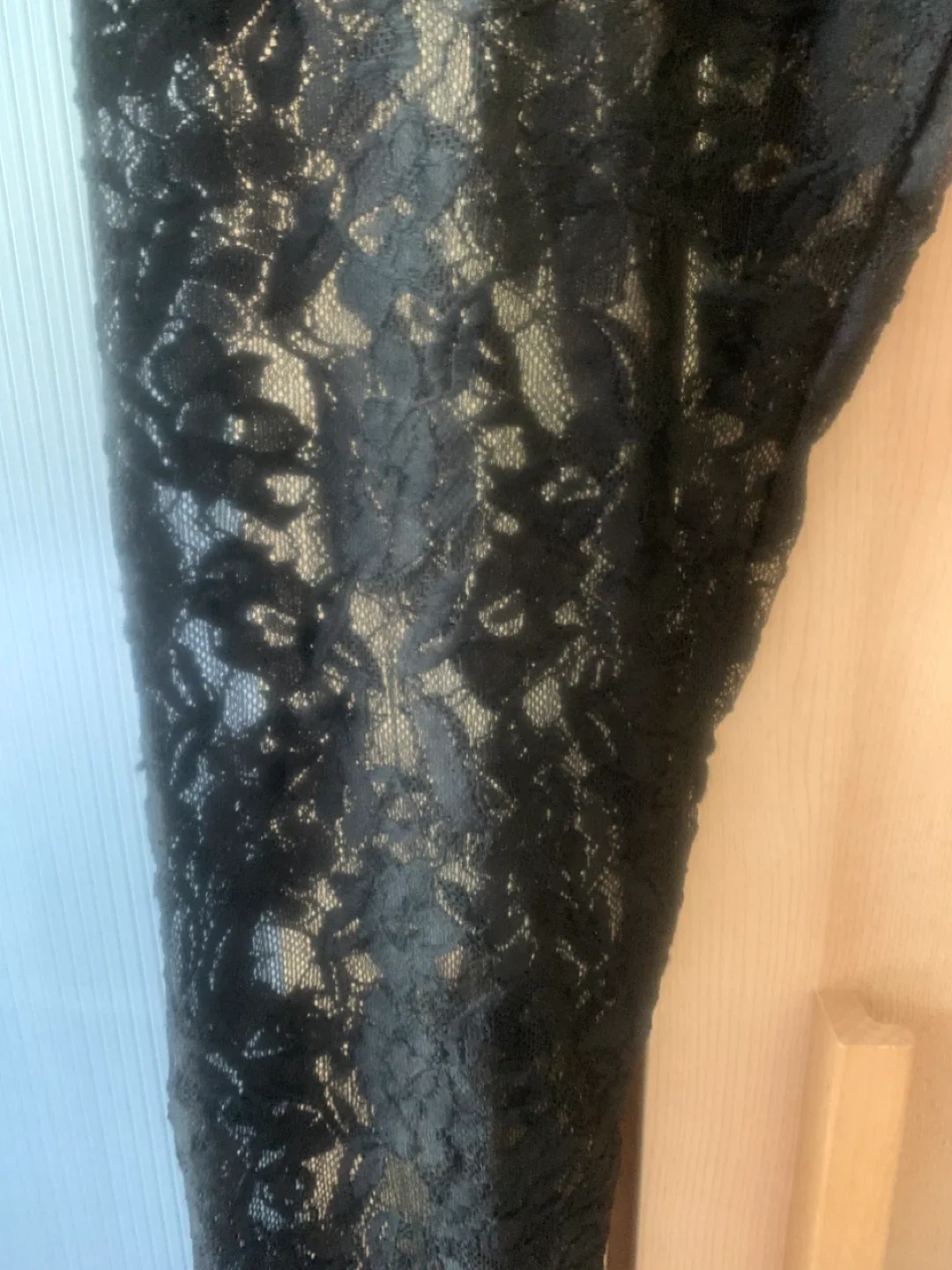 Black Lace Leggings NEW size S image indicator(4)