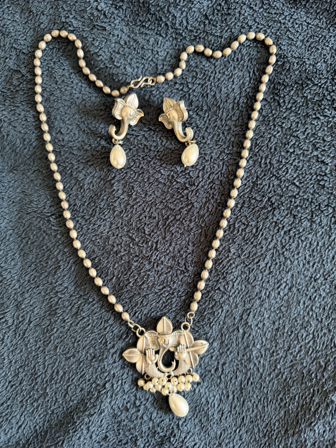 Ganesh Pendant Necklace and Earrings Set