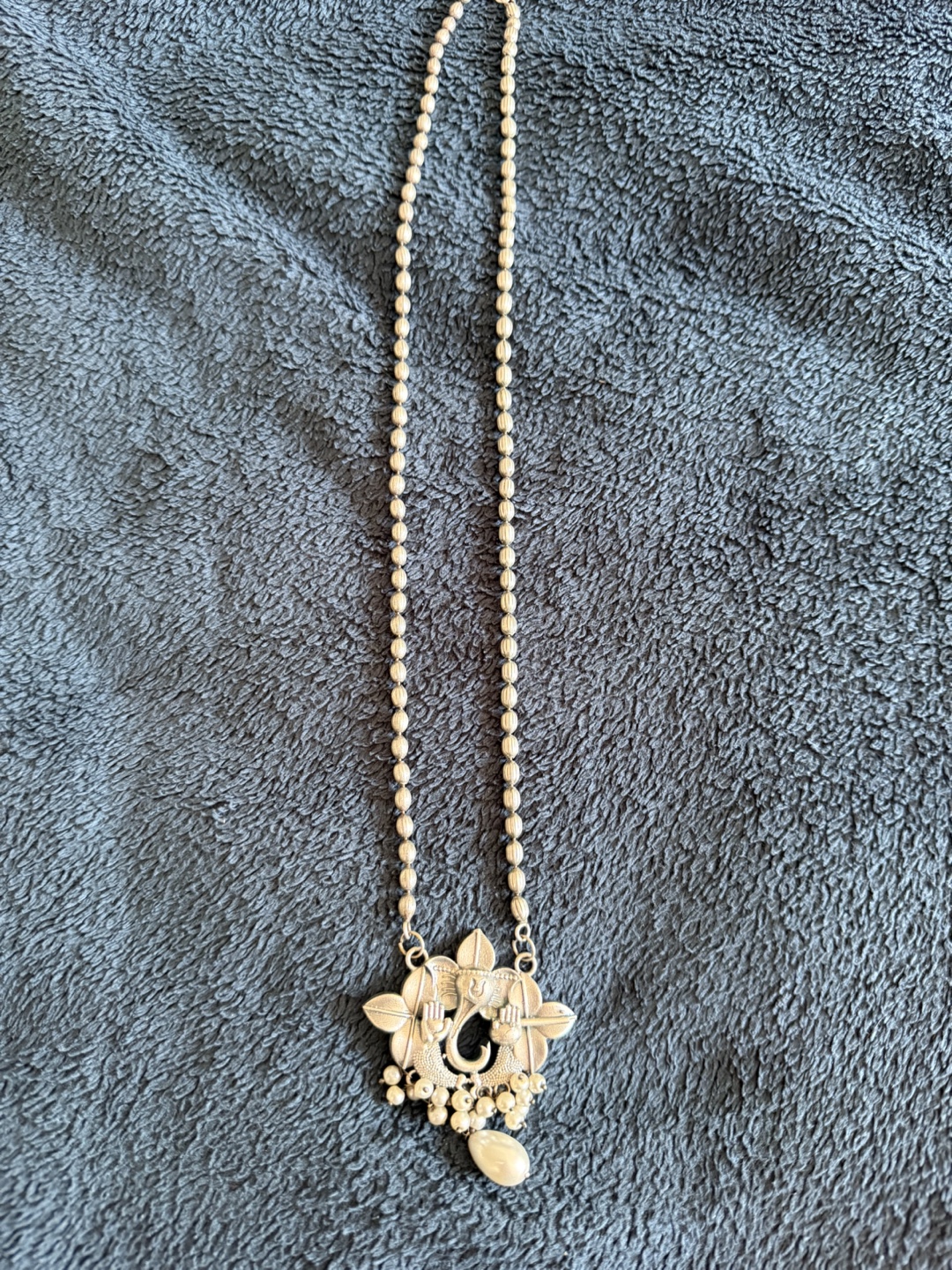 Ganesh Pendant Necklace and Earrings Set - photo 3