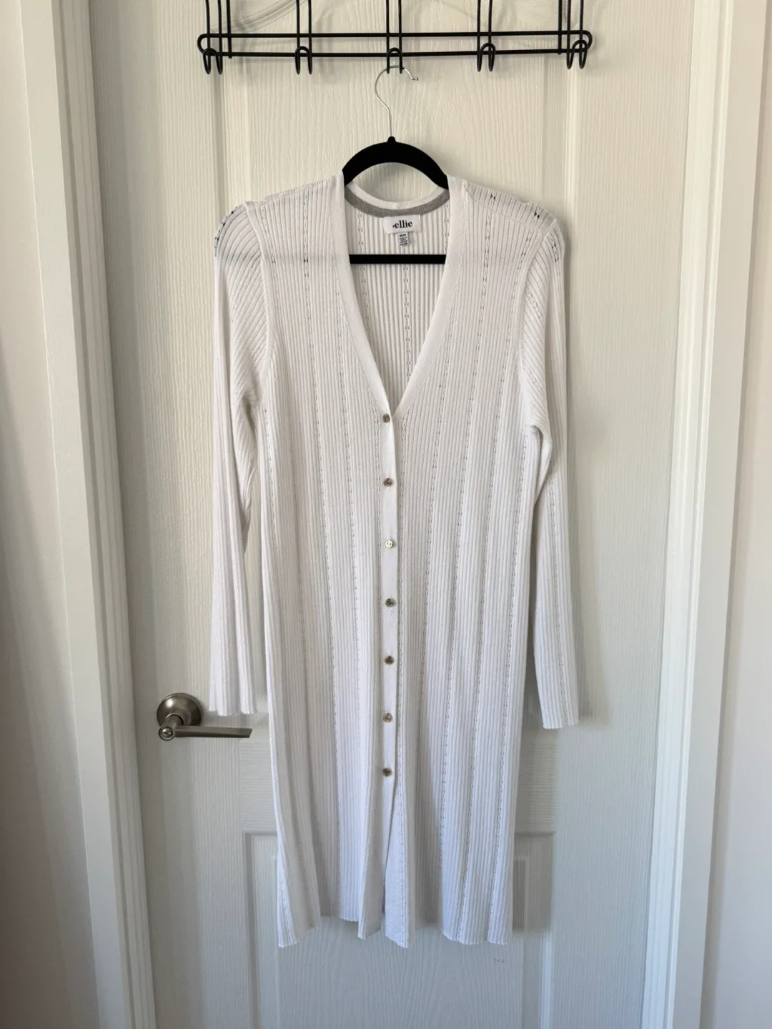 White Cardigan/Dress 🥕 thumbnail