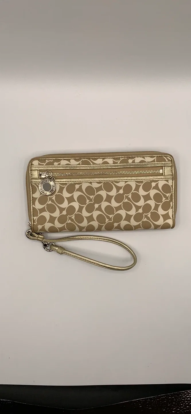 Coach Wallet thumbnail