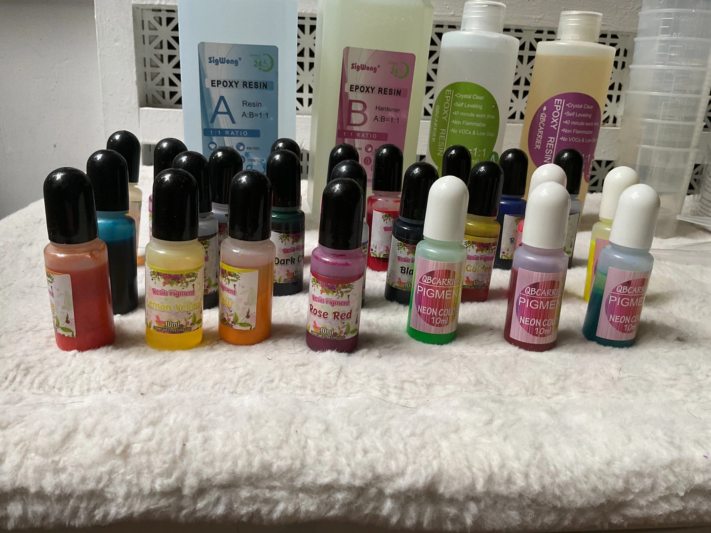 Epoxy Resin Kit with Pigments & Supplies - photo 2