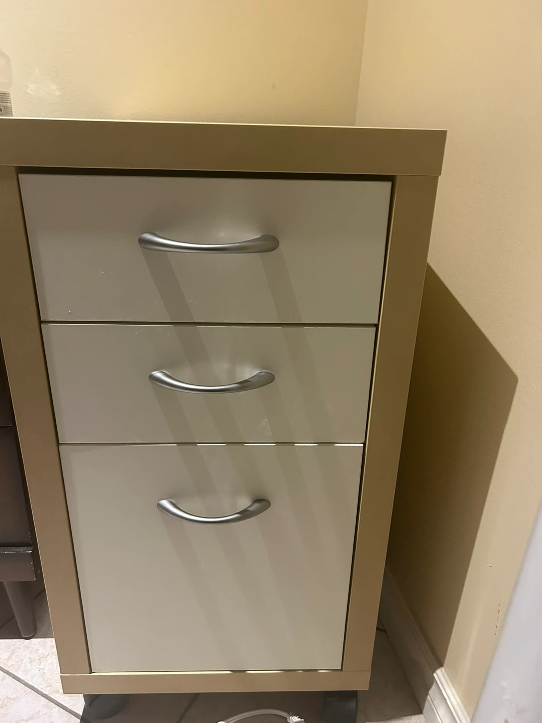 White 3-Drawer Storage Unit - photo 2