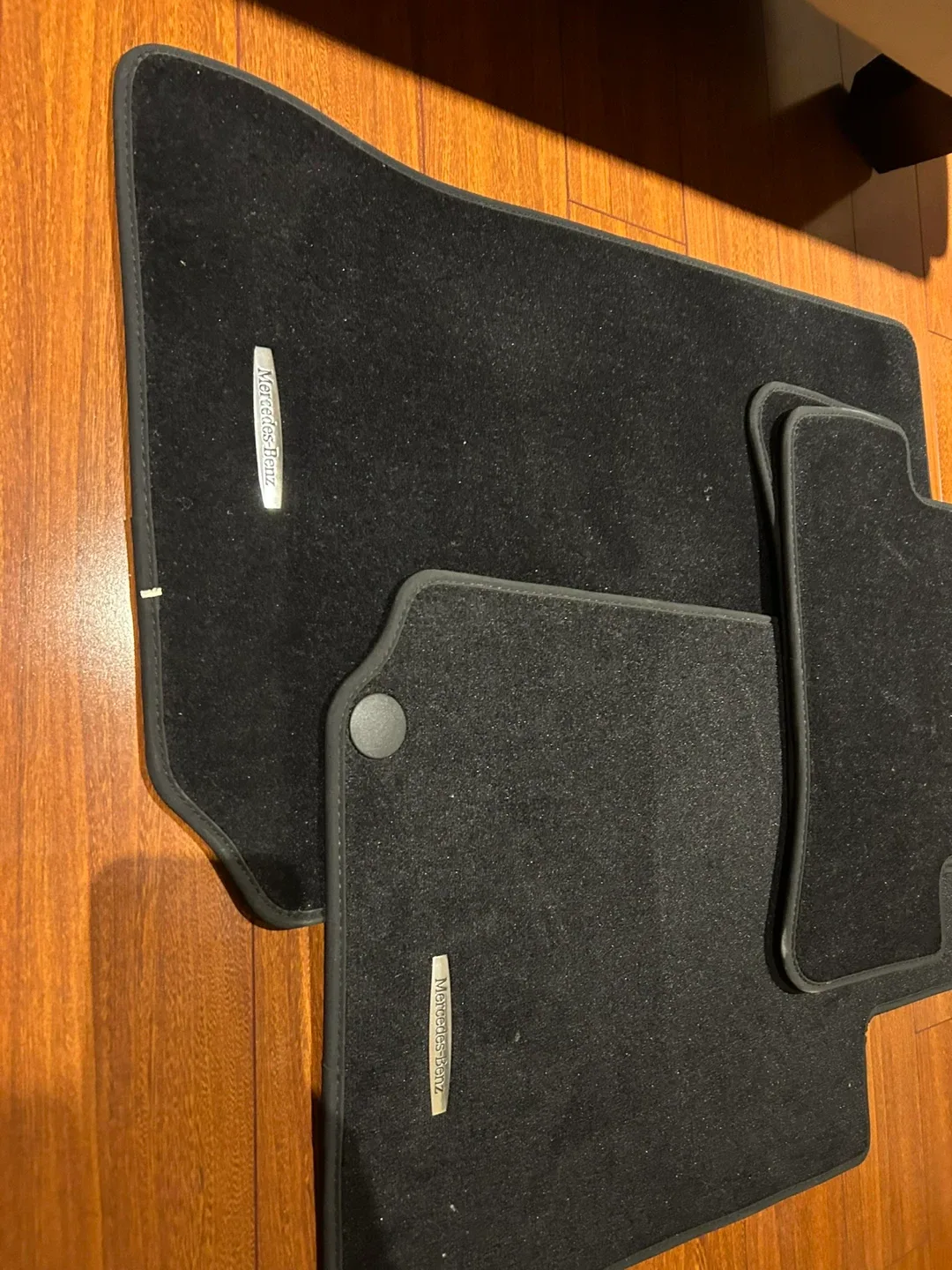 Mercedes-Benz Black Floor Mats image indicator(2)