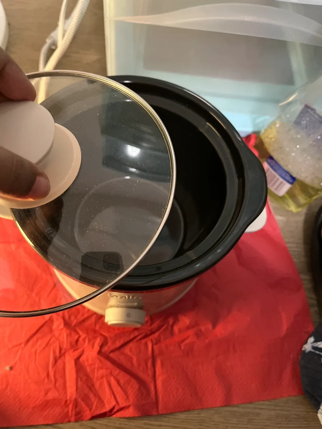 Bella Slow Cooker - Great Condition! image indicator(3)