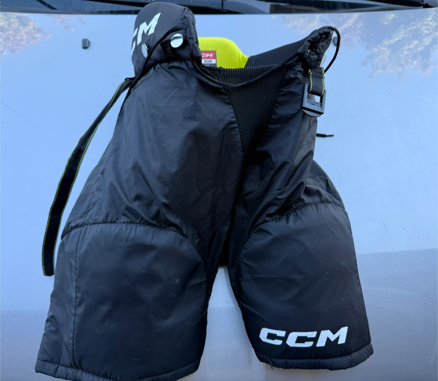Youth Hockey Equipment-Shoulder Pads, Pants, Elbow Pads - photo 4