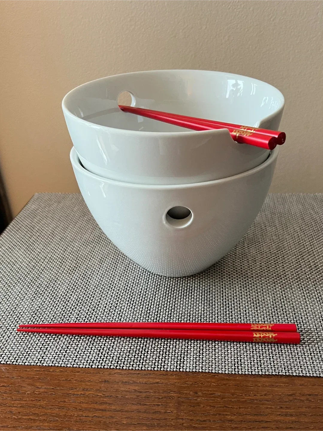 Set of Better Homes & Gardens Ramen/Noodle Bowls with Chopsticks image indicator(3)