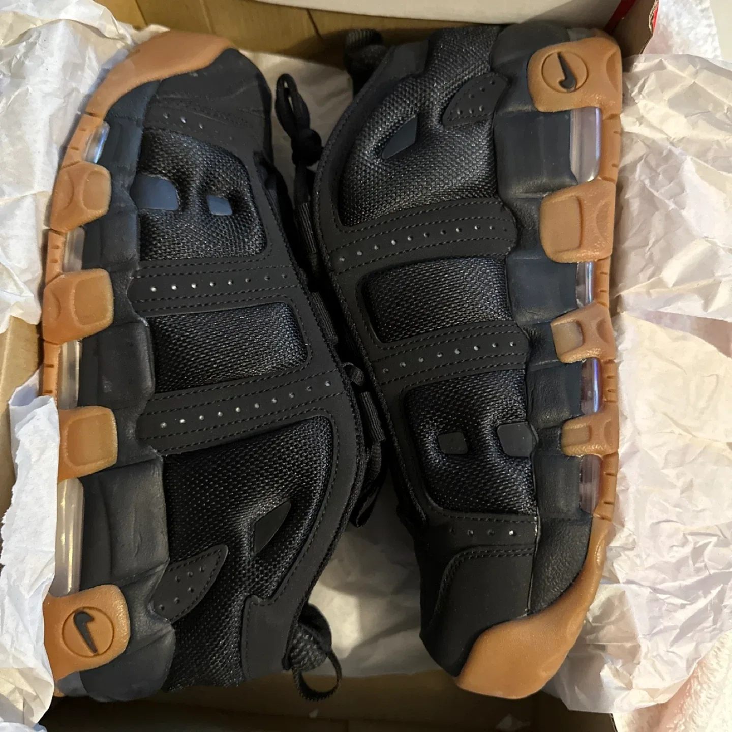 Nike Air More Uptempo Black & Gum image indicator(3)