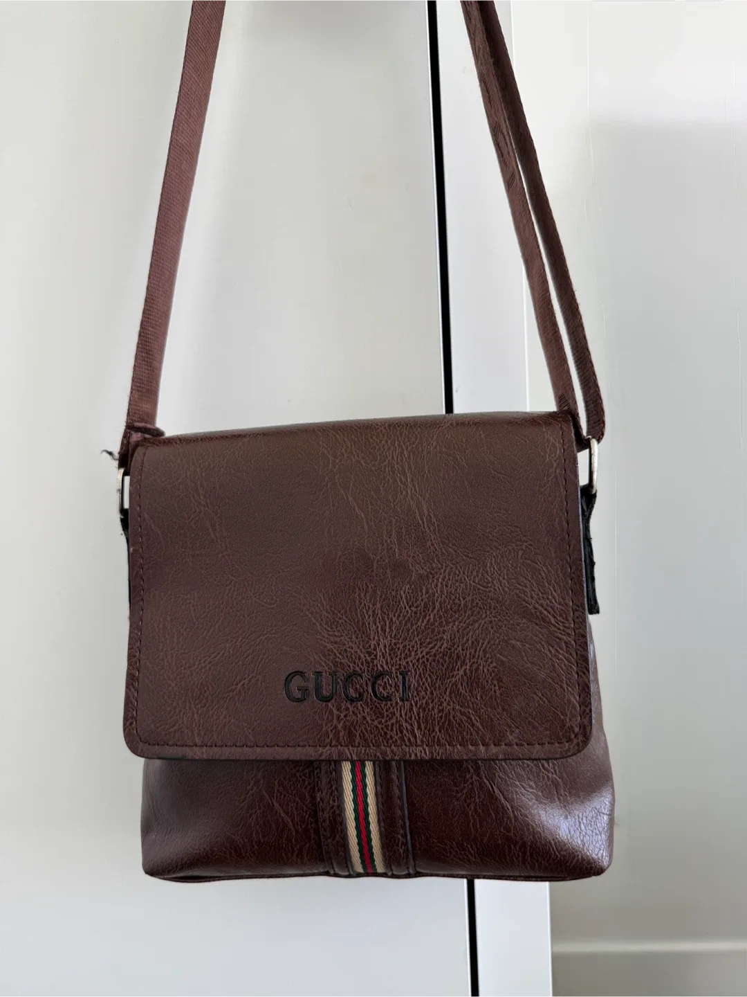 Gucci Brown Messenger Bag image indicator(2)