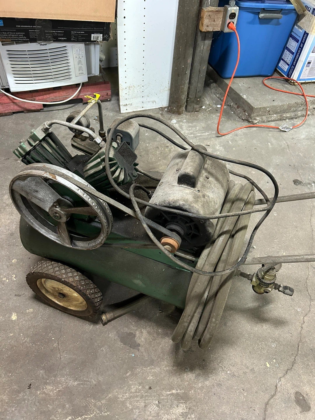 Sears Paint Sprayer Air Compressor - photo 3