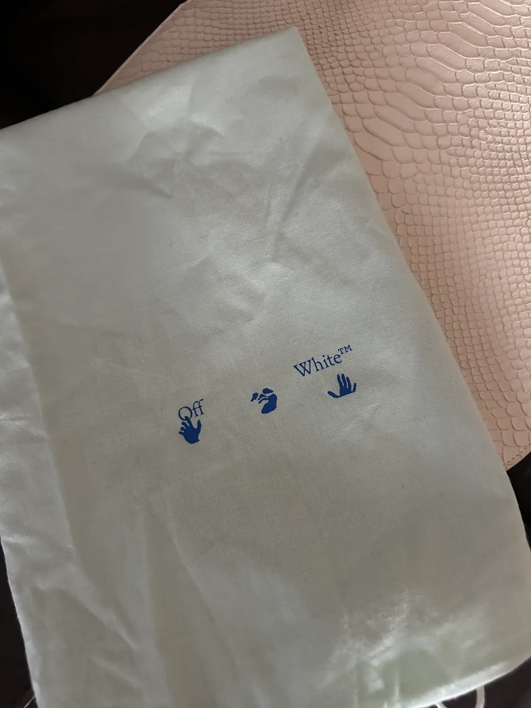 Off-White Matte Swiss Shopper Beige Tote Bag image indicator(5)