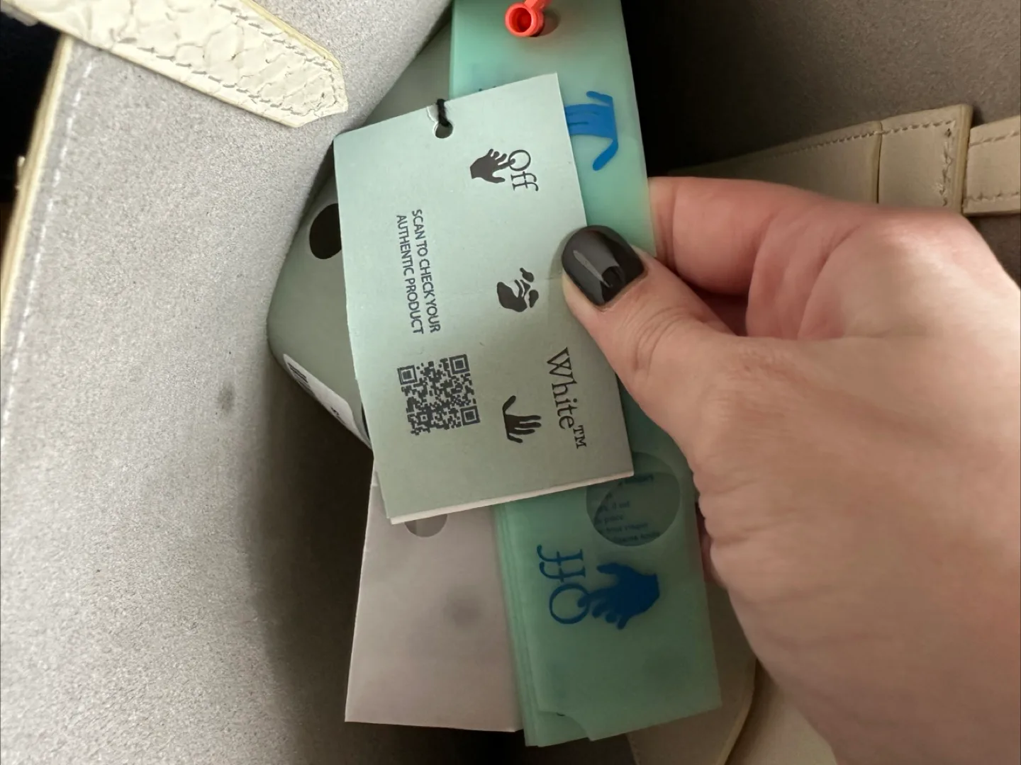 Off-White Matte Swiss Shopper Beige Tote Bag image indicator(6)