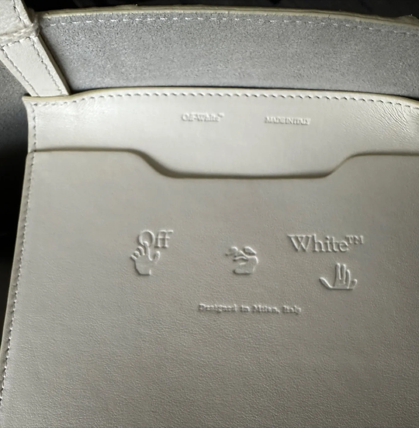 Off-White Matte Swiss Shopper Beige Tote Bag image indicator(3)