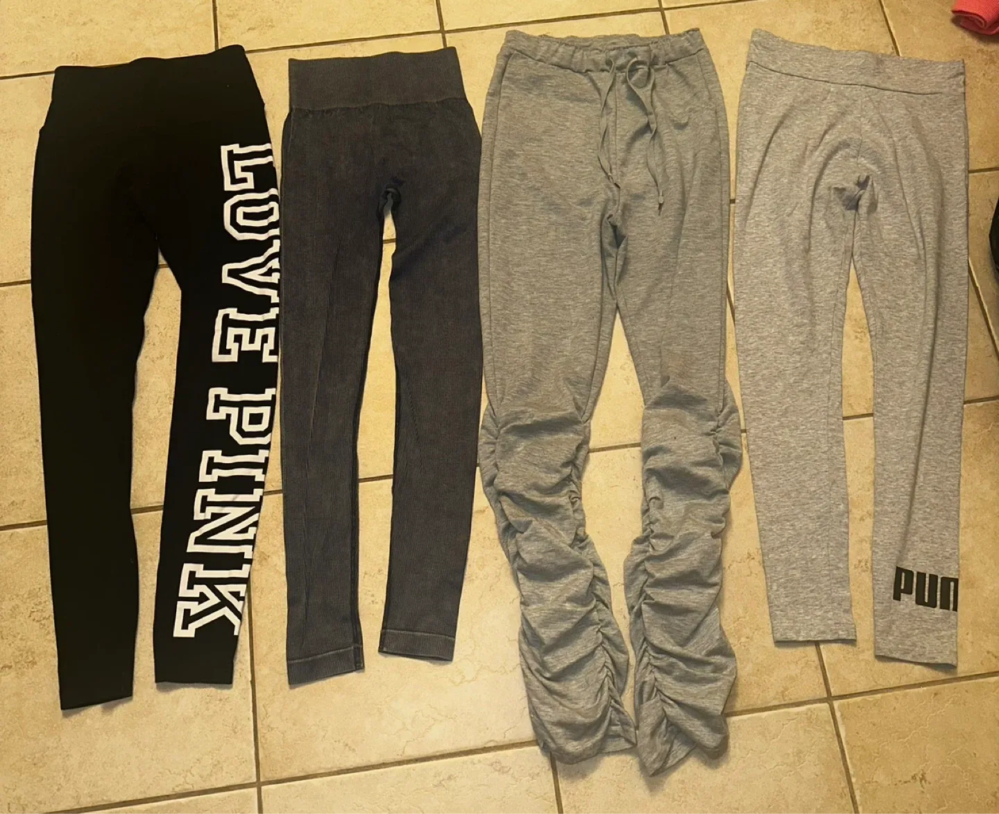 Bundle of 4 Leggings small image indicator(2)