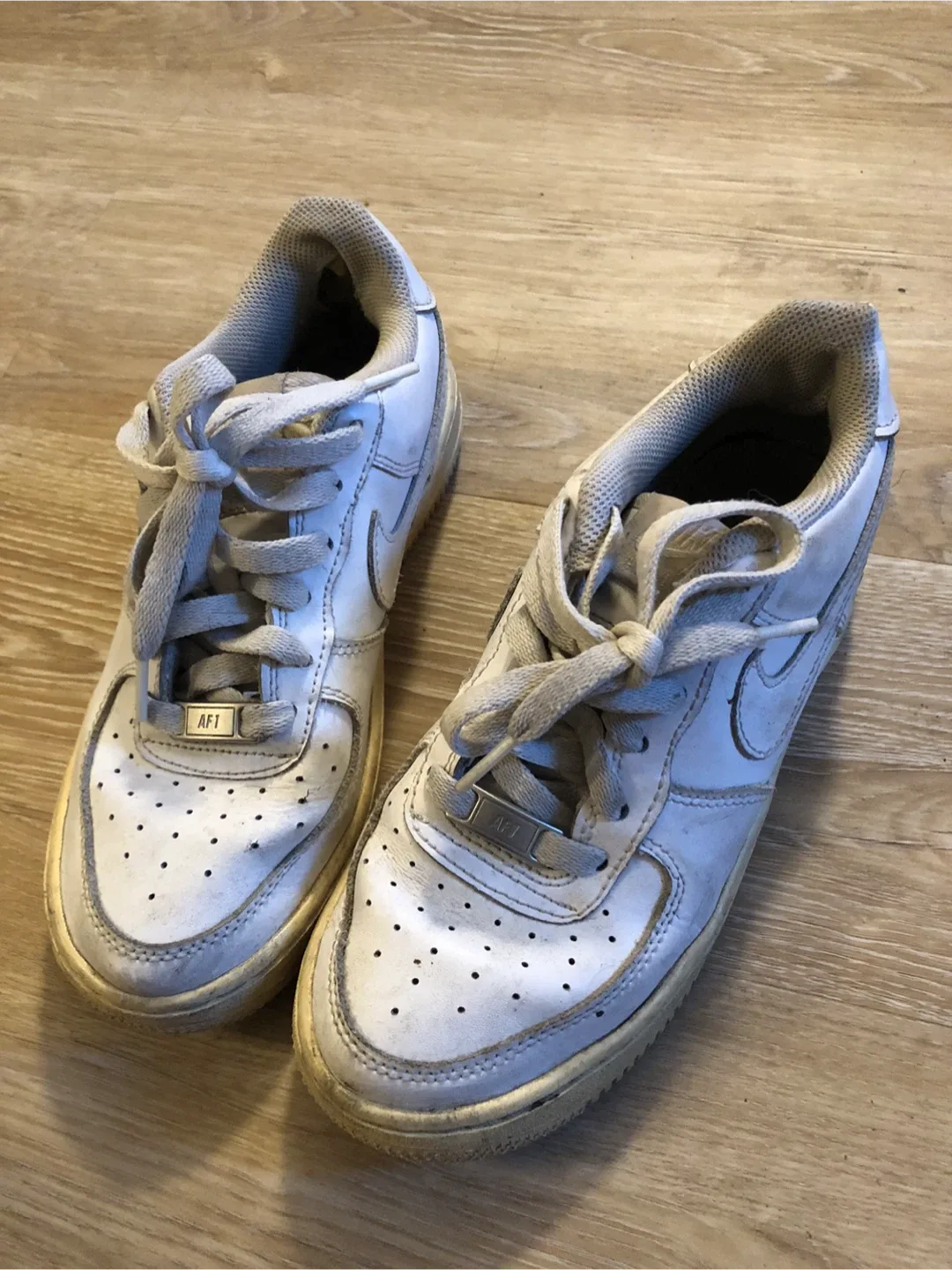 Nike Air Force 1 Sneakers - Size 7 thumbnail
