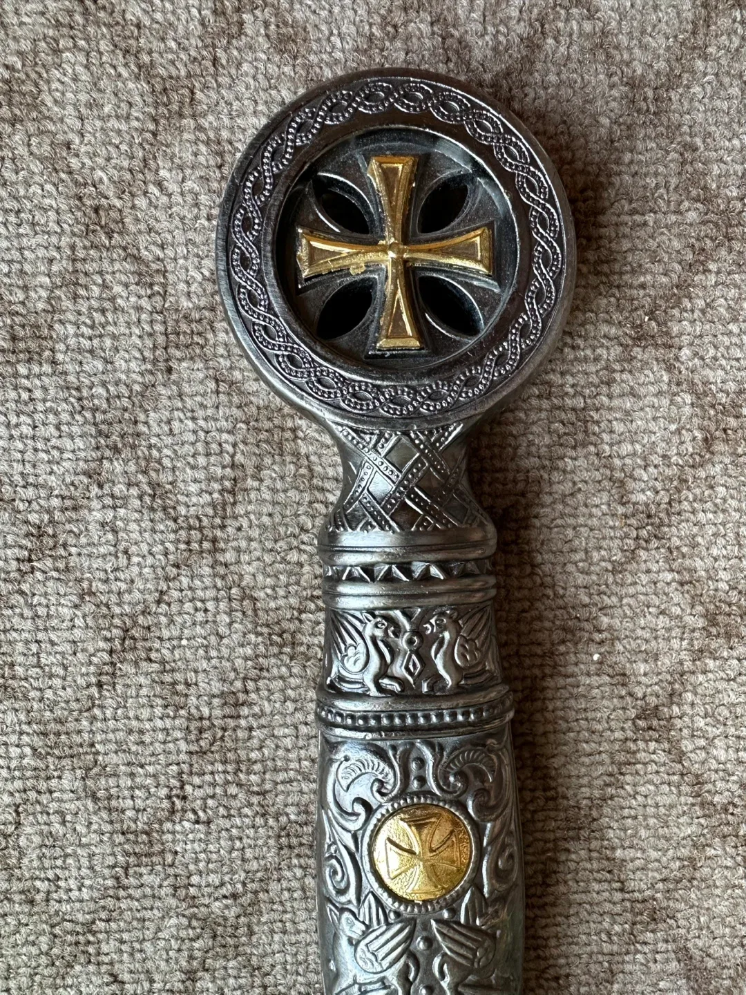 Handmade Decorative Crusader Sword - 47 Inches image indicator(5)