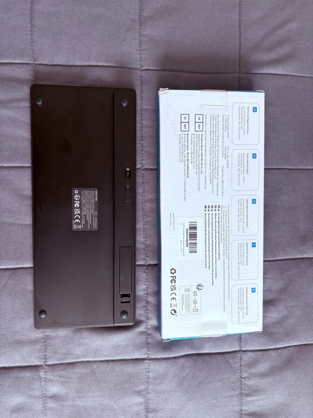 Wireless (Bluetooth) black key board image indicator(2)