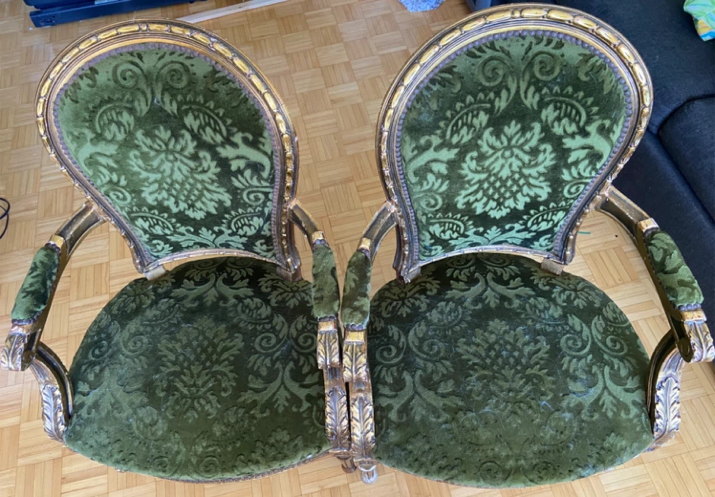 Vintage Green Velvet Armchairs - Pair - photo 3