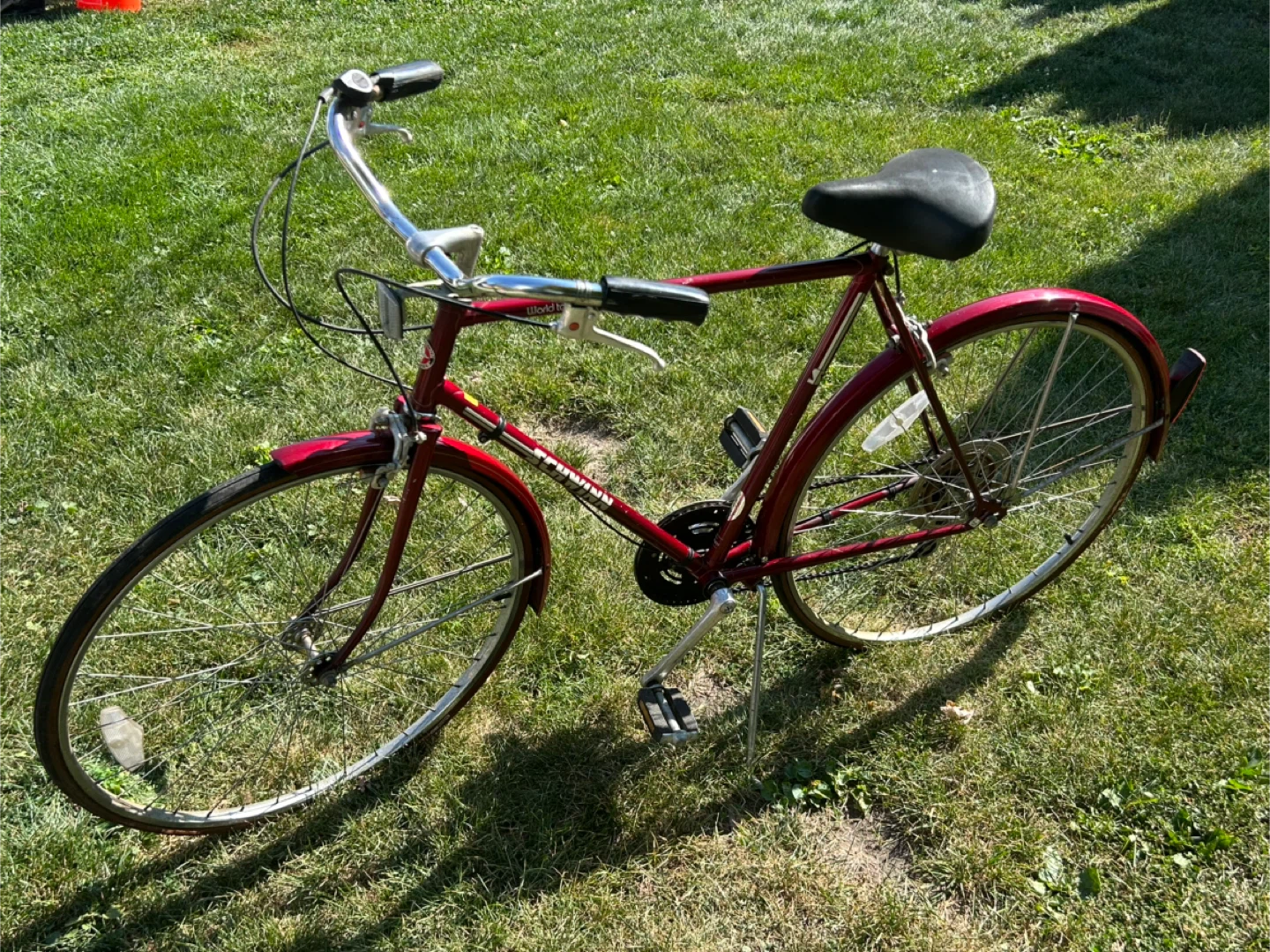Schwinn World Tourist Bike - Red - photo 2