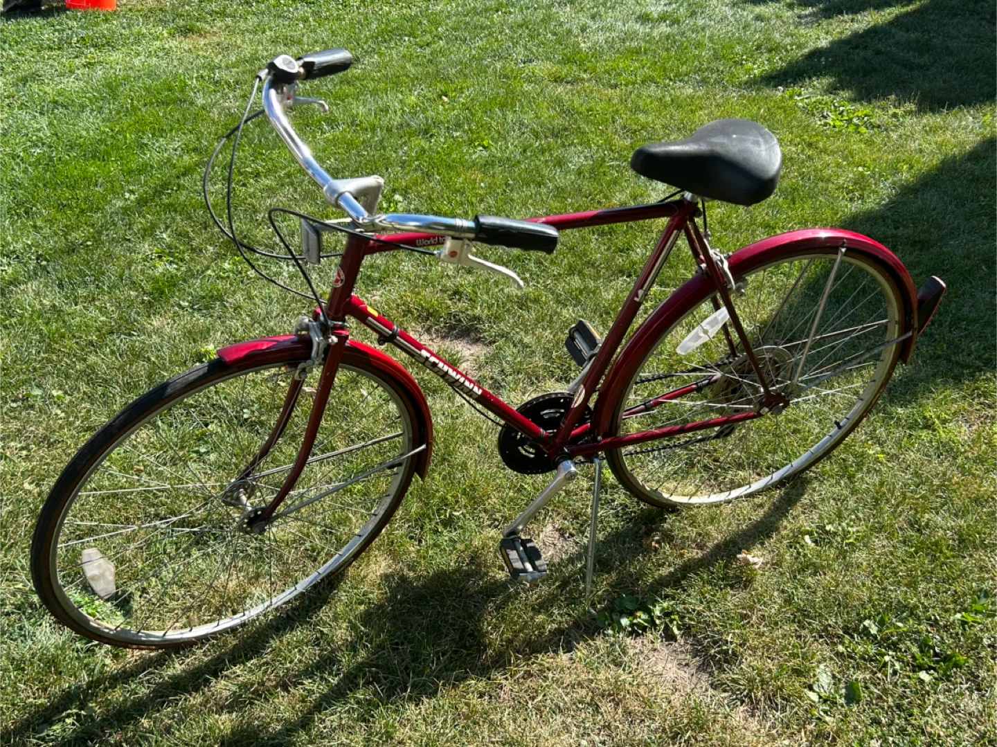 Schwinn World Tourist Bike - Red