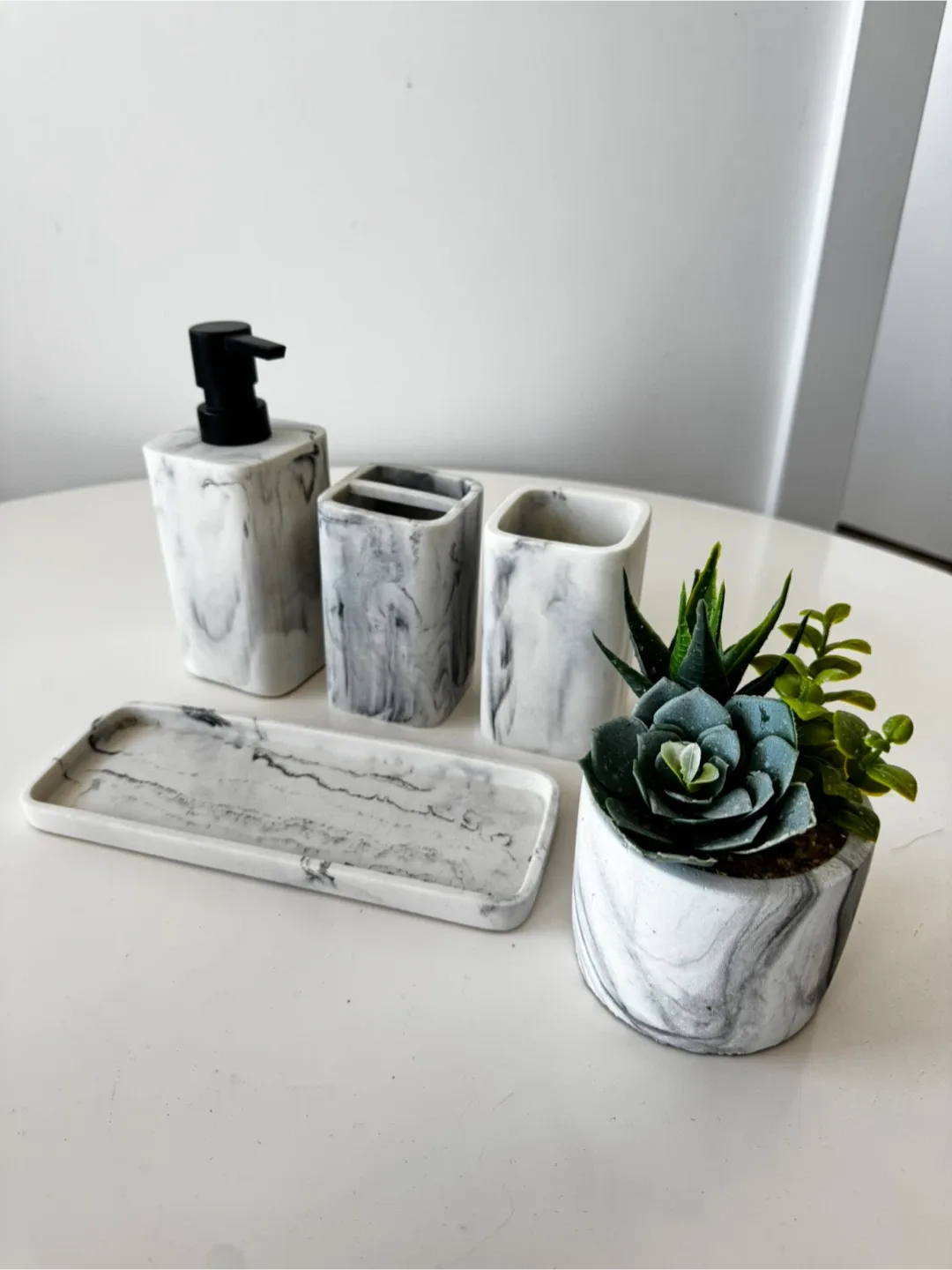 5-Piece White Marble Bathroom Accessory Set thumbnail