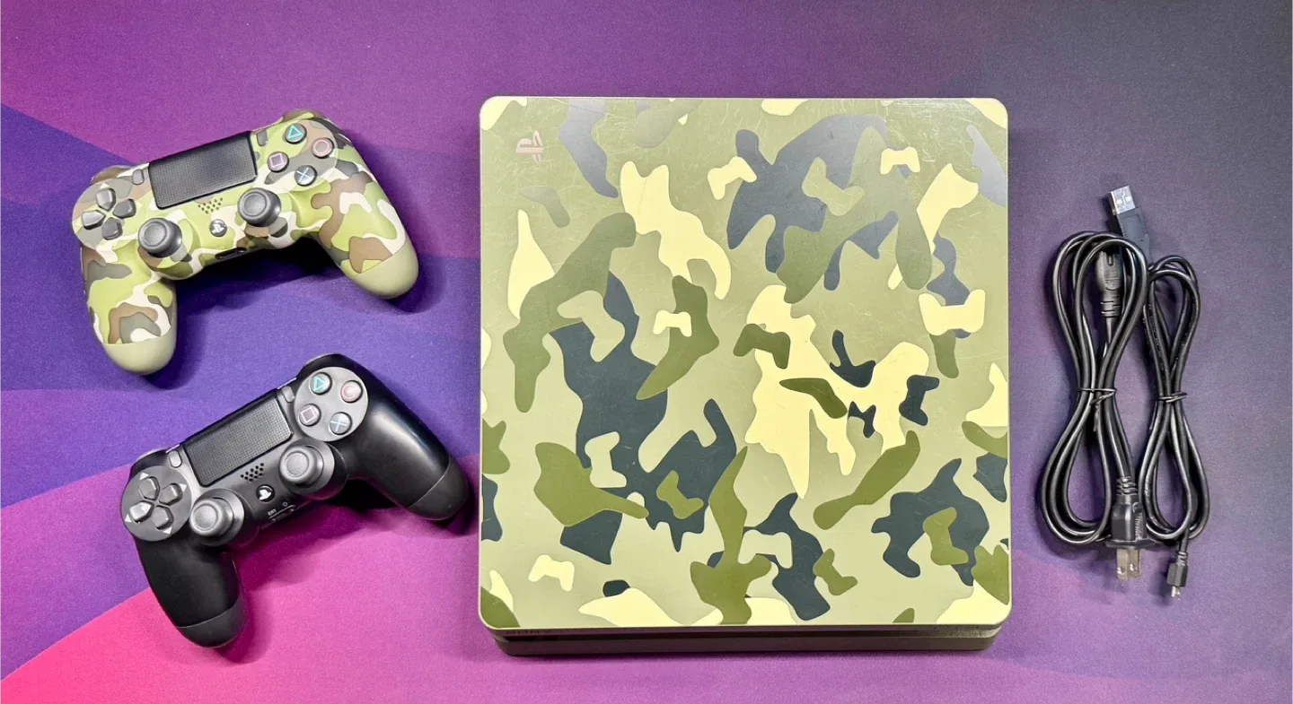 Sony PlayStation 4 (PS4) Slim CoD WW2 Edition image indicator(2)