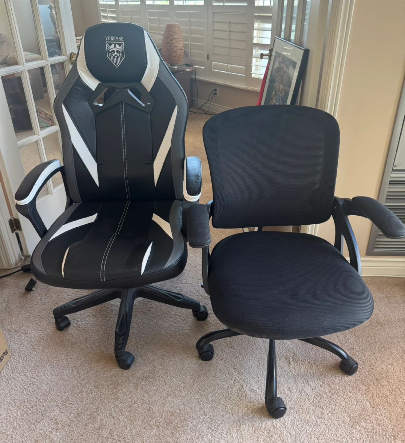 YONESSA Gaming Chair & Black Office Chair