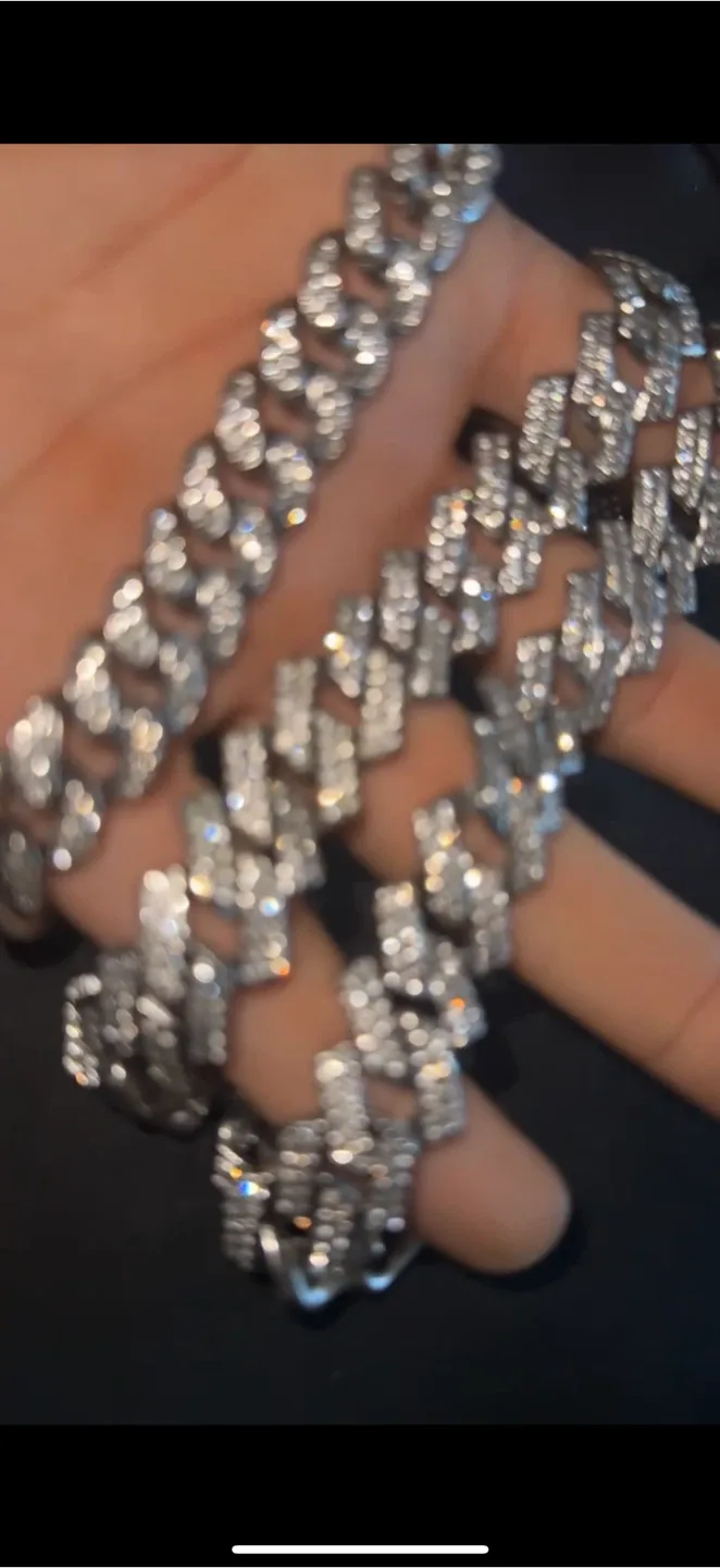 Cuban Link Chain Necklace & Bracelet Set image indicator(6)