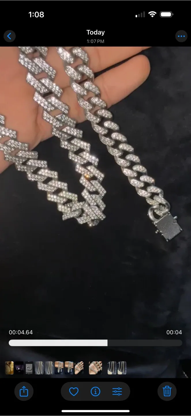 Cuban Link Chain Necklace & Bracelet Set image indicator(10)