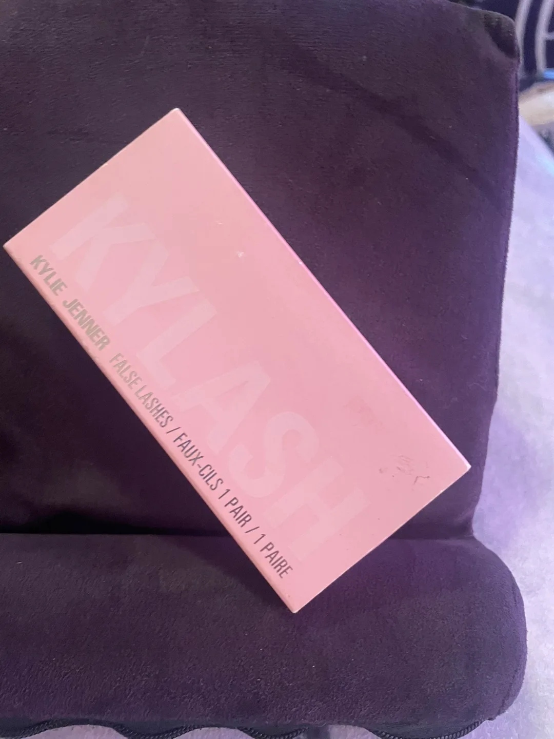 Kylie Jenner False Lashes - New in Box! thumbnail