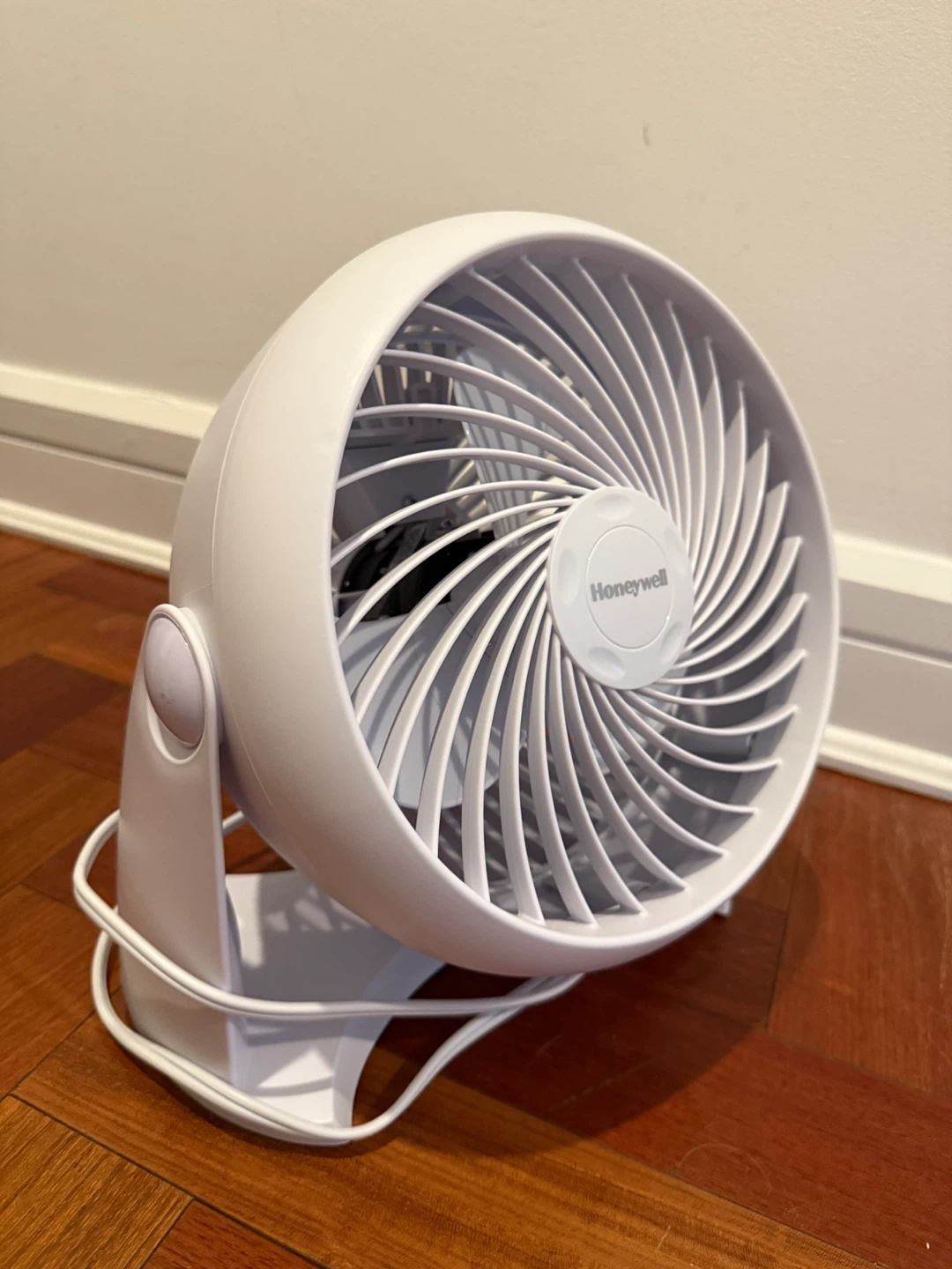 Honeywell Table Fan