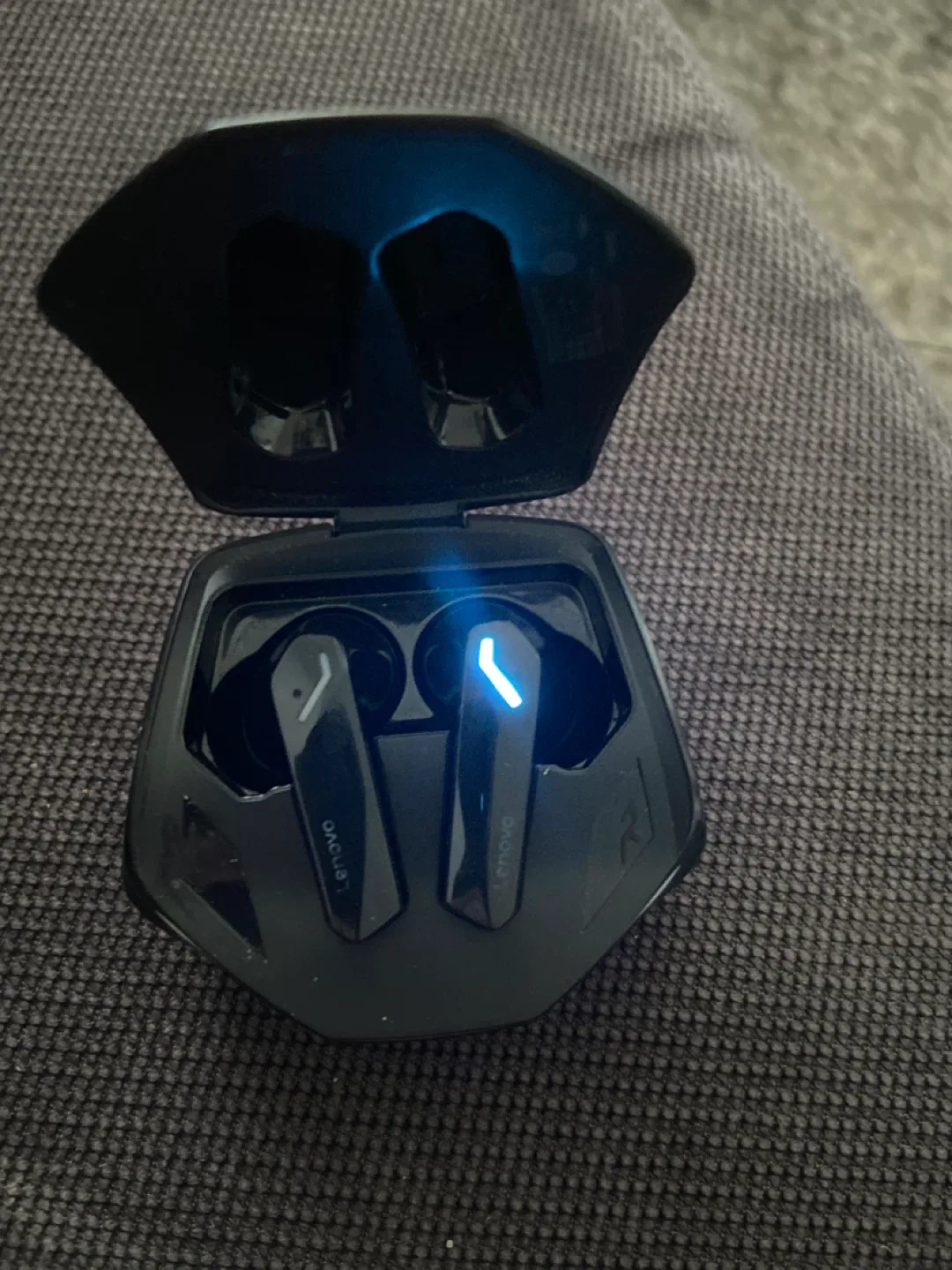 Lenovo GM1 Wireless Earbuds - Black thumbnail