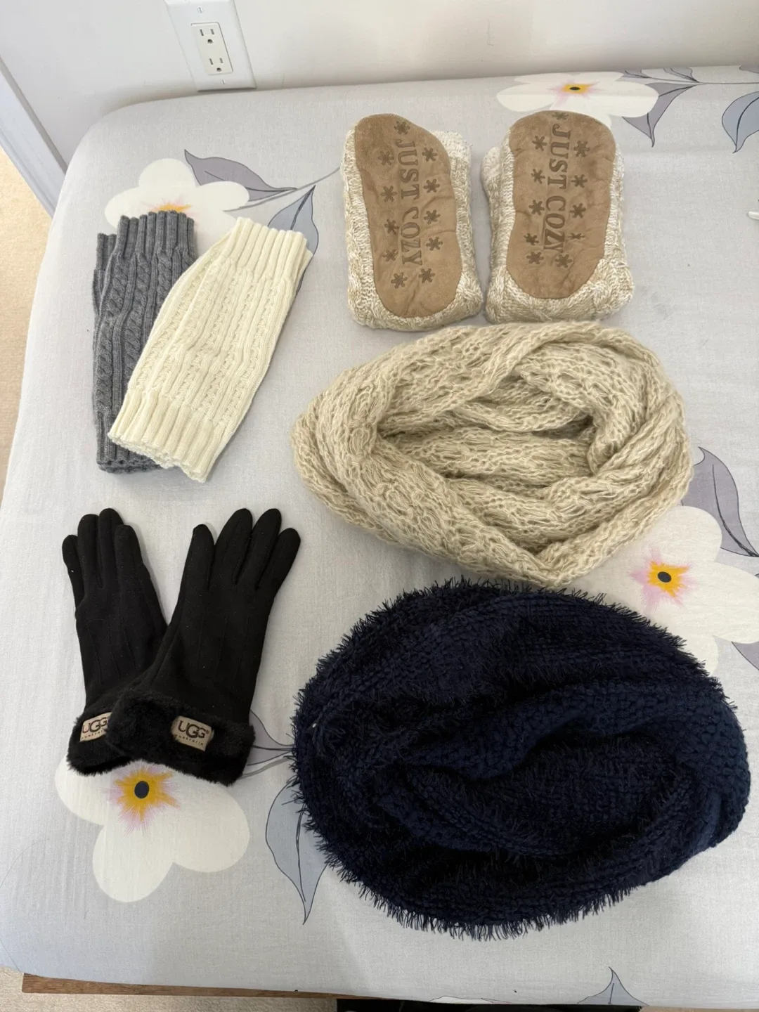 Winter Accessories BUNDLE thumbnail