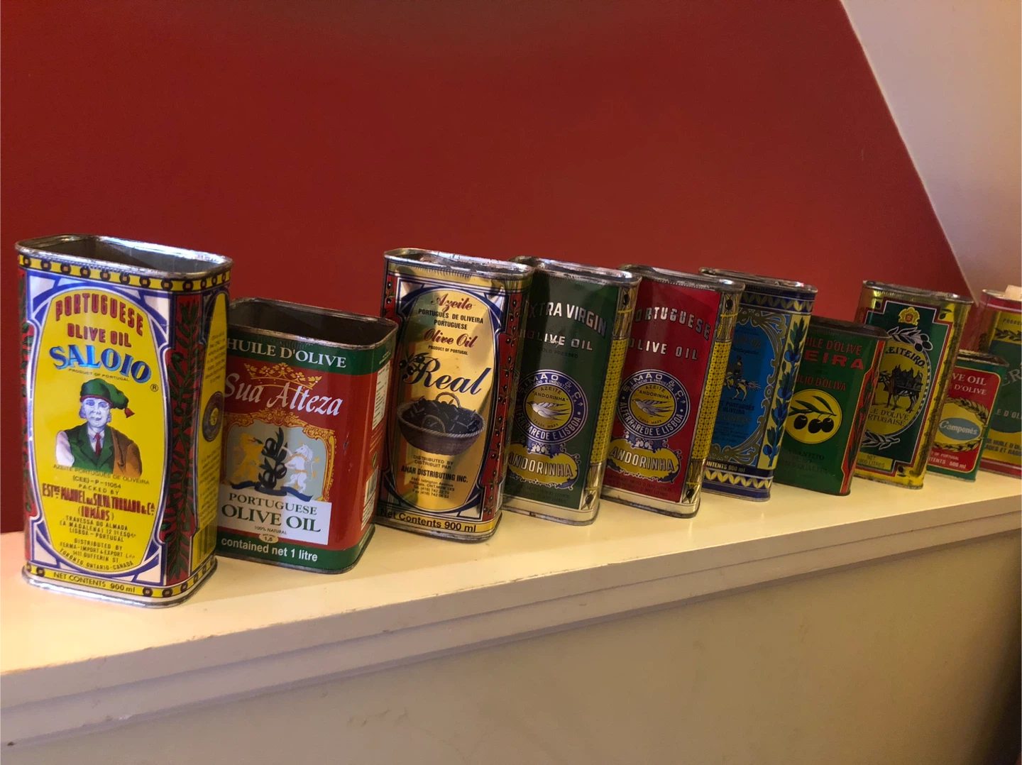 Vintage Portuguese Olive Oil Tins - photo 5