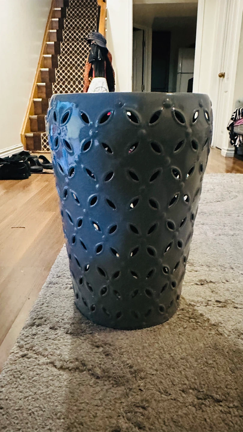 Grey Ceramic Garden Stool ….. moving sale….. - photo 5