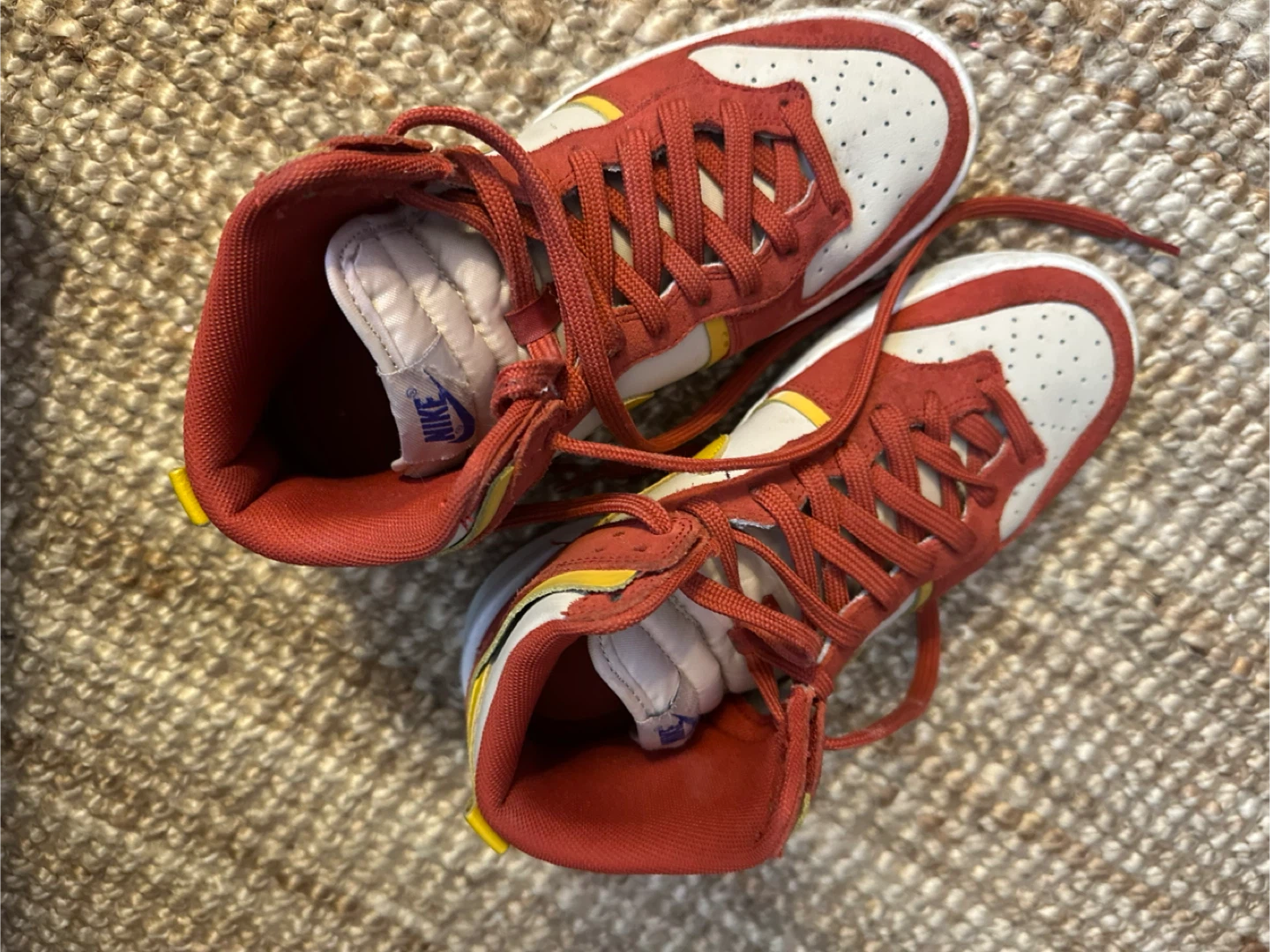 Nike Dunk High 11.5M Red/Yellow - photo 3