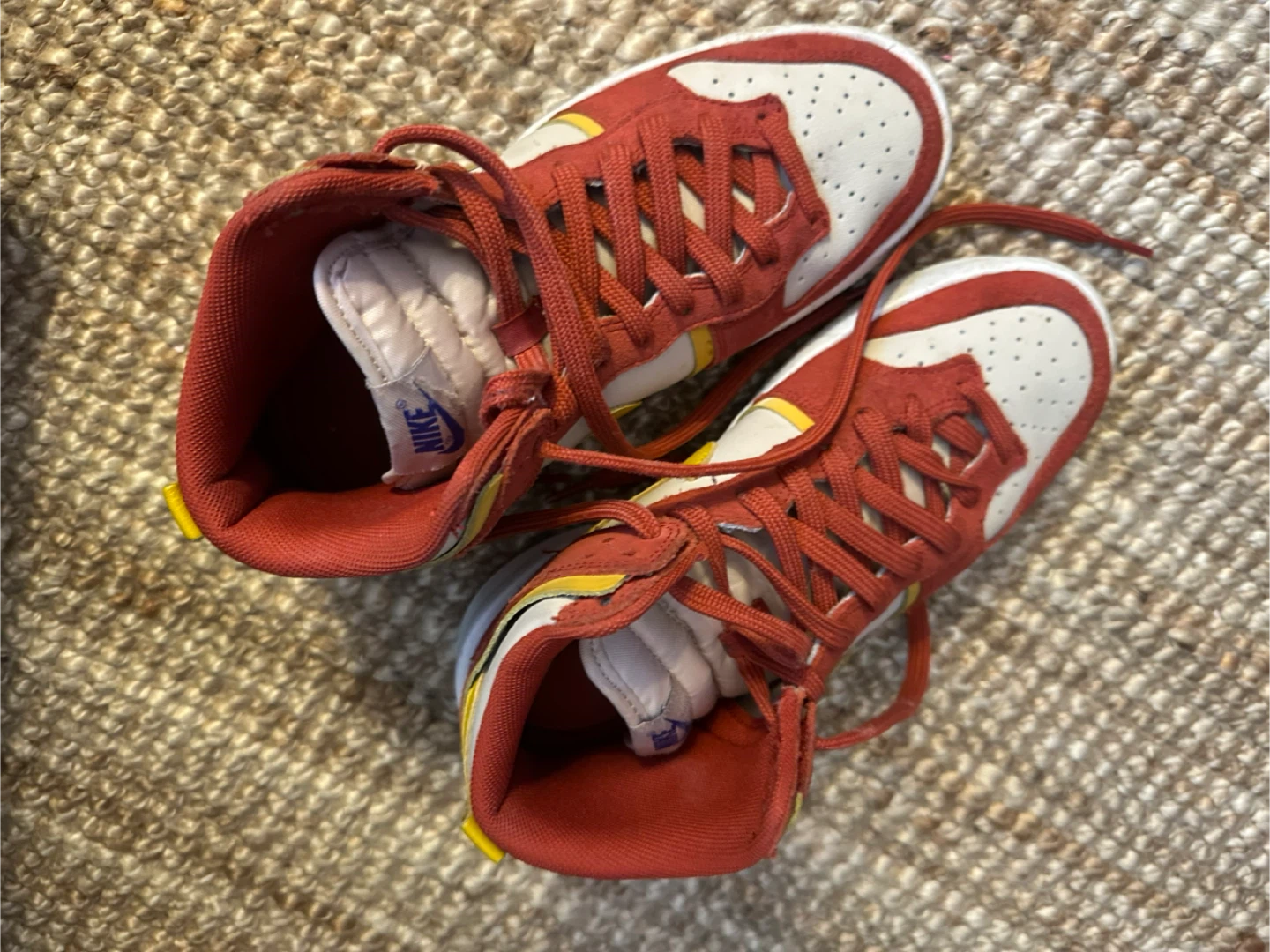 Nike Dunk High 11.5M Red/Yellow - photo 4