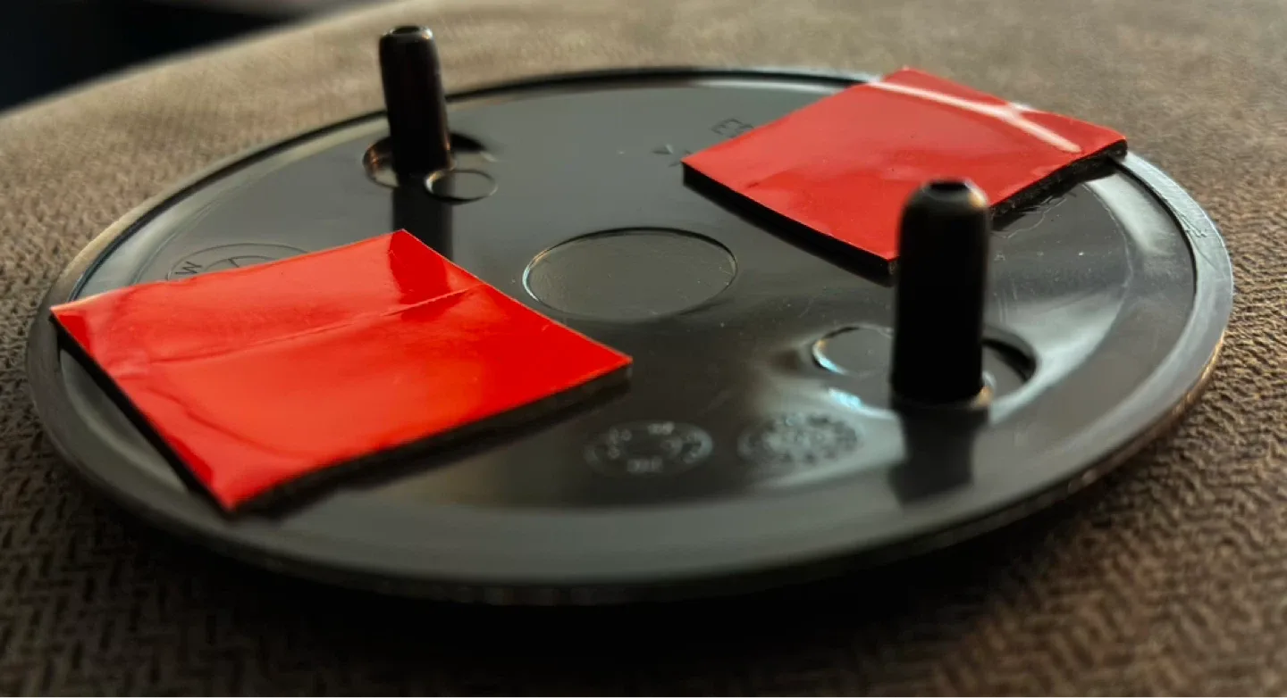 BMW 82mm No Chrome Surrounds Roundel - Brand New image indicator(4)