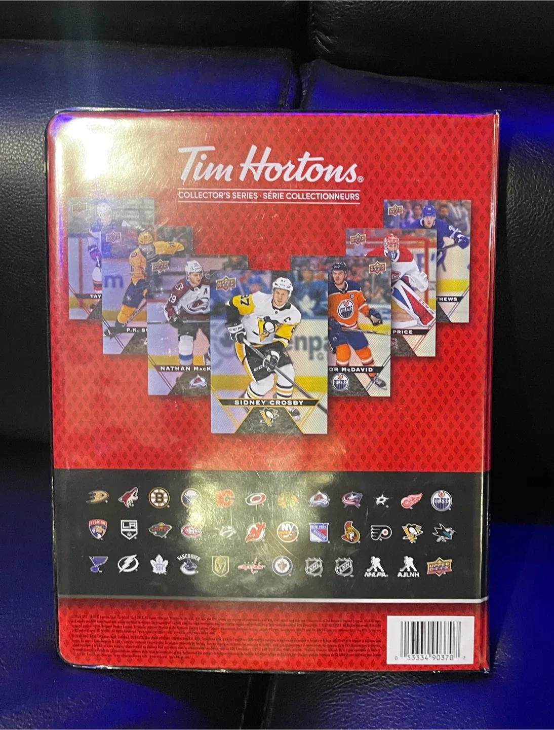 Tim Hortons NHL Trading Cards Collector's Series image indicator(3)
