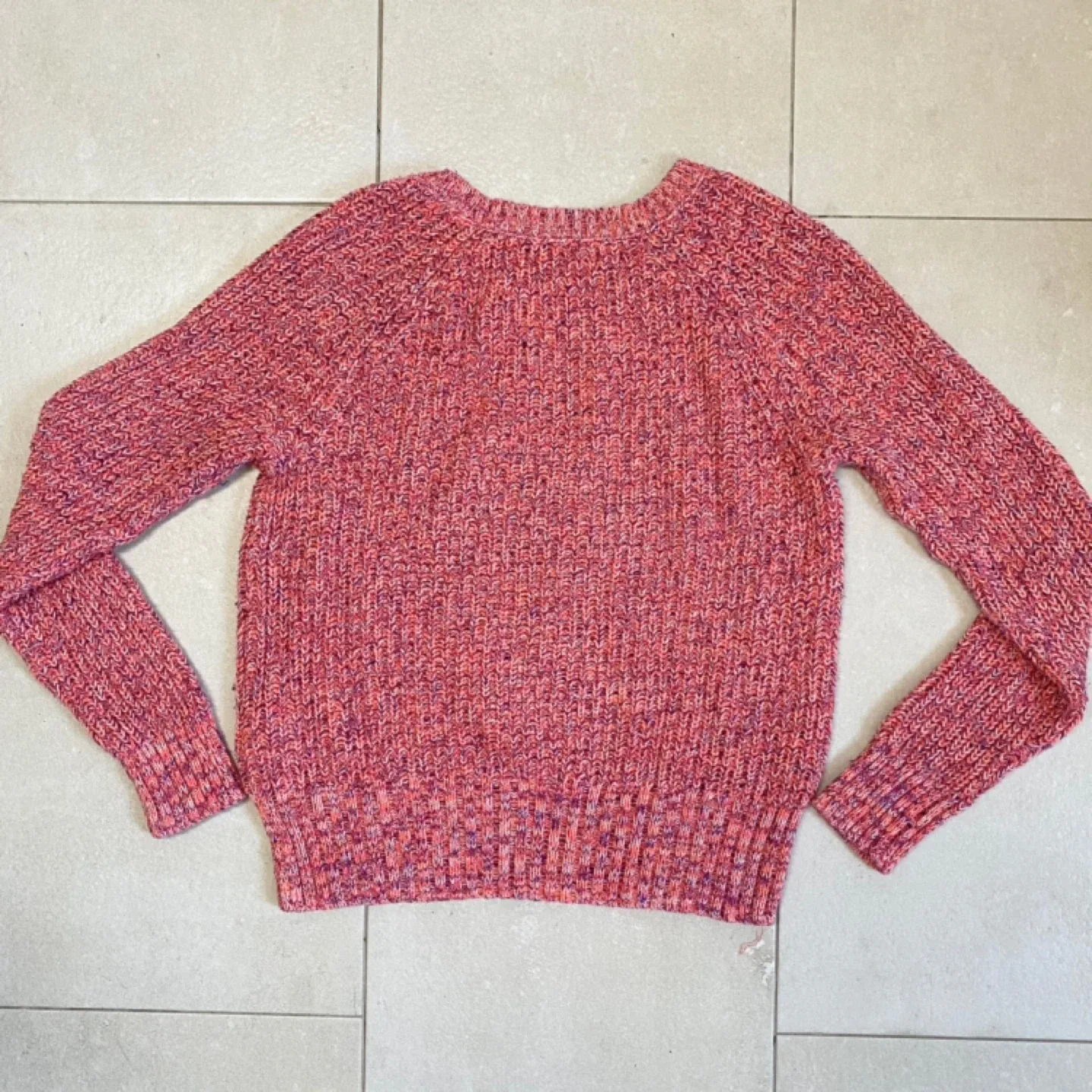 American Eagle Outfitters Sweater image indicator(4)