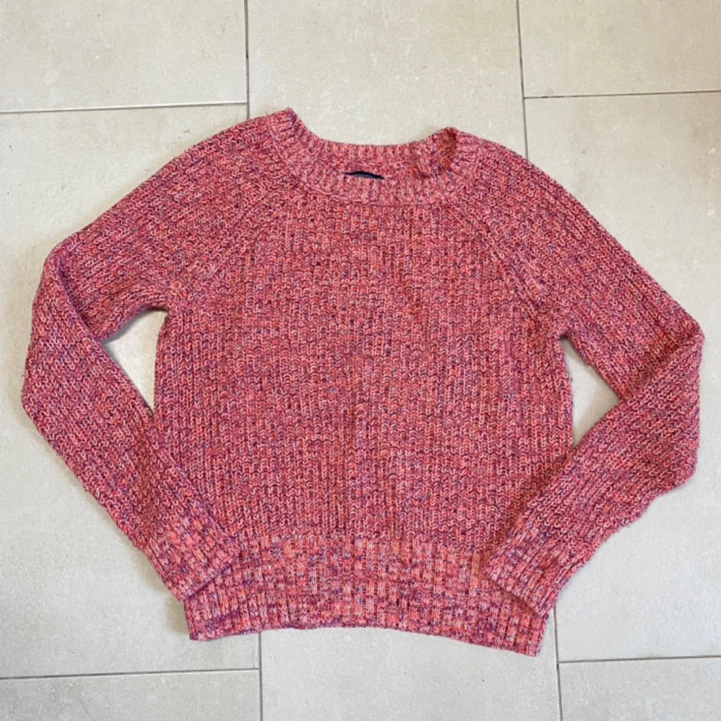 American Eagle Outfitters Sweater thumbnail
