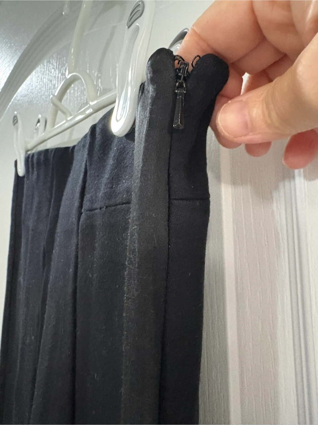 Guess by Marciano Black Dress Pants - Size 6 - photo 4